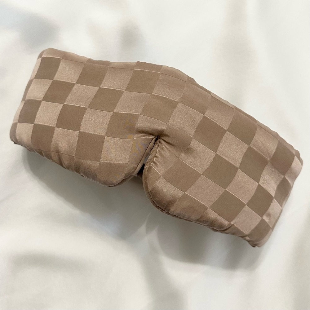 Lunya NEW Otium Tan Checkered Washable Silk Sleep Mask